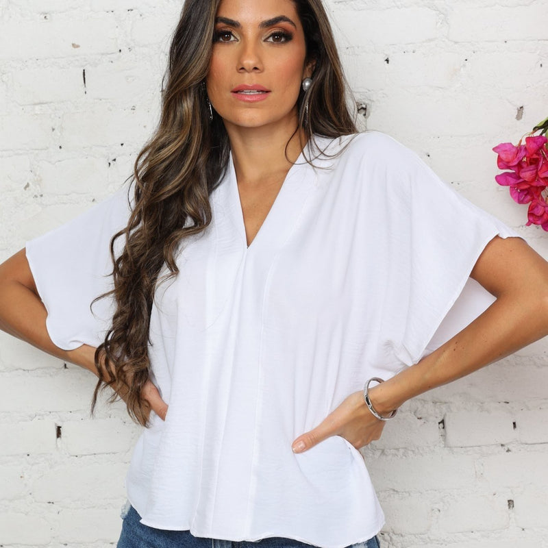 Blusa feminina elegante com decote em V